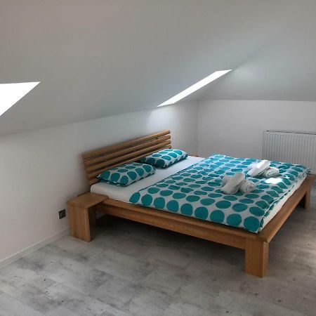 Luxusni Apartman Primo V Centru U Hotelu Thermal Karlovy Vary Ngoại thất bức ảnh