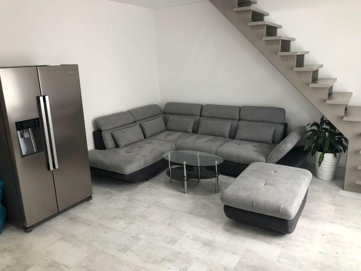 Luxusni Apartman Primo V Centru U Hotelu Thermal Karlovy Vary Ngoại thất bức ảnh